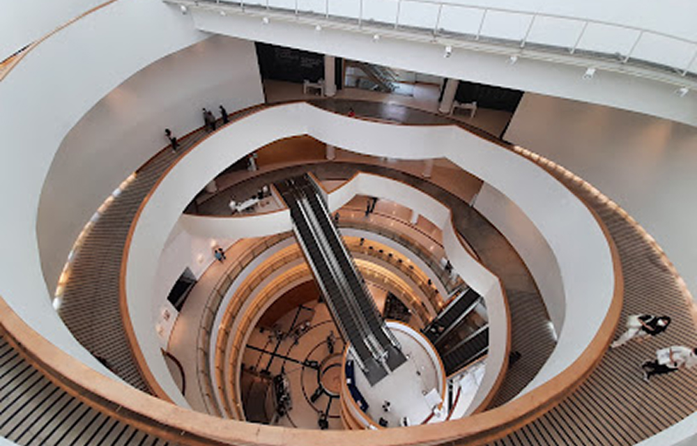 Bangkok Art & Culture Centre